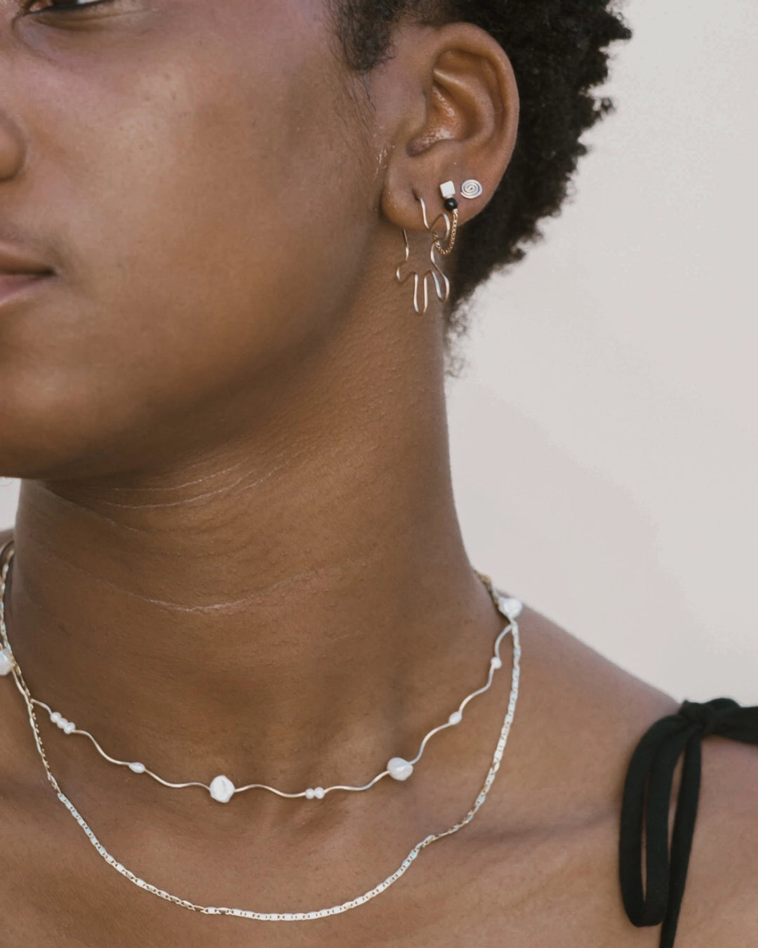 Filament Mixed Pearl Necklace - Silver