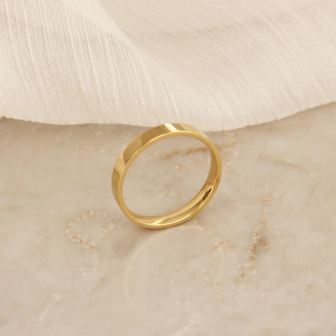 Elora Band Ring - Gold