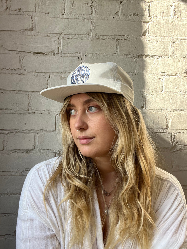 Easy Emblem Hat - Vintage White