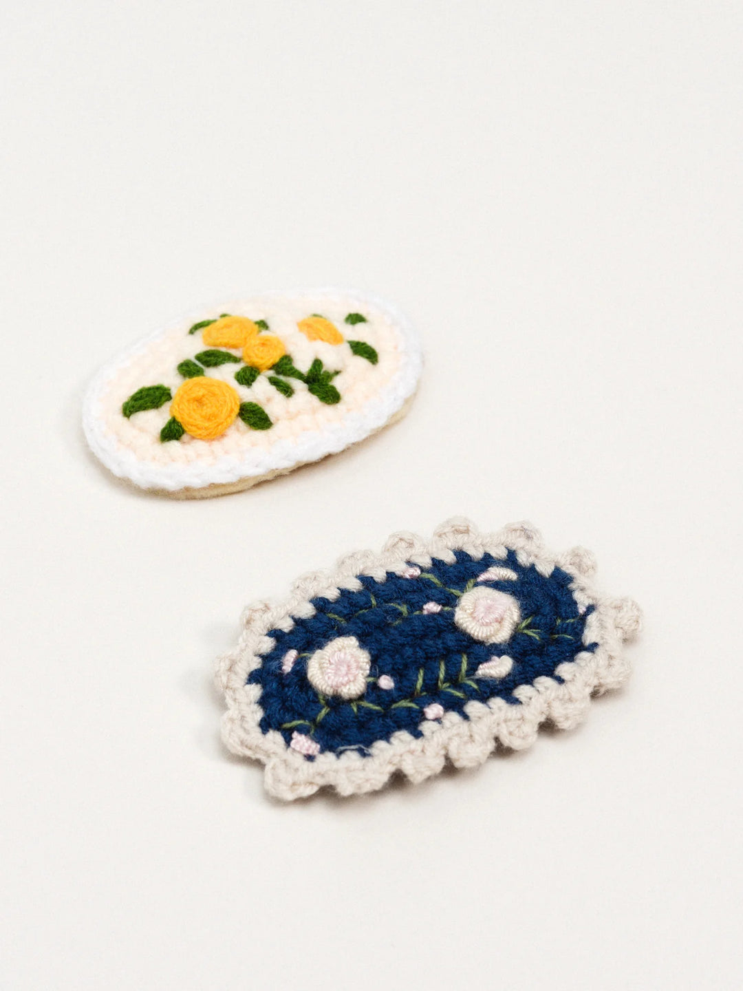 Polly Crochet Hair Clip - Blue/ Tan Floral